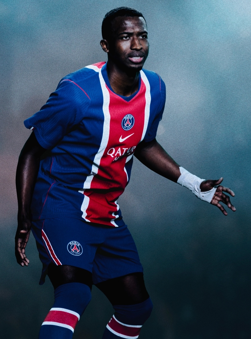 Paris Saint-Germain Online Store | PSG Kits, PSG Clothing